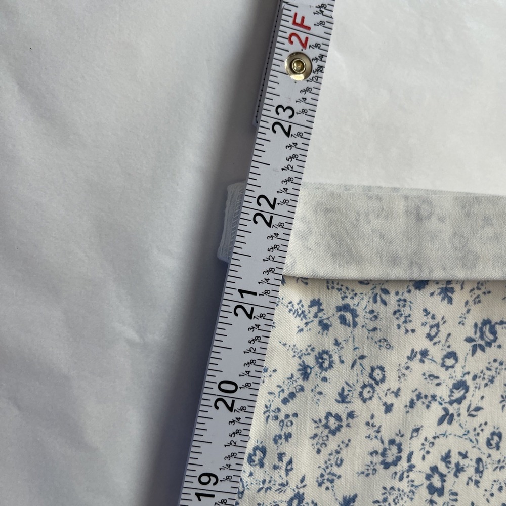 NWT Womens MARIO SERRANI Comfort Stretch Cuff White Blue‎ Floral Capri Size XXL - Picture 8 of 8